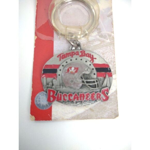 Tampa Bay Buccaneers NFL Metal Key Chain Officially Licensed 1997 Stamped Back - Picture 13 of 13